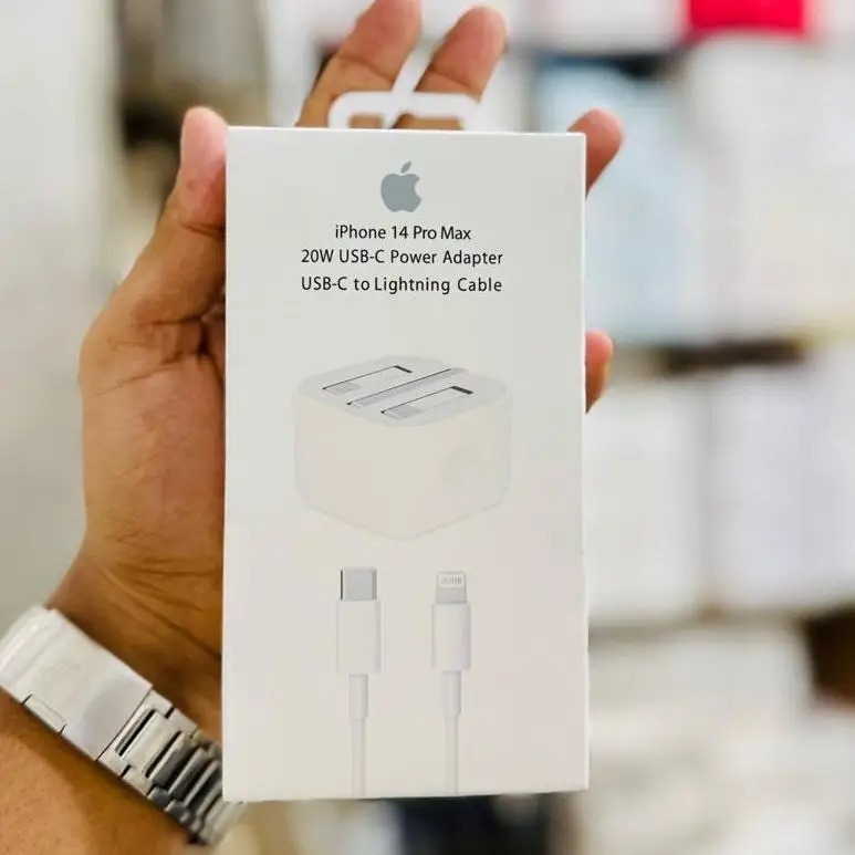 iPhone 14 Pro Max 20W USB-C Power Adapter